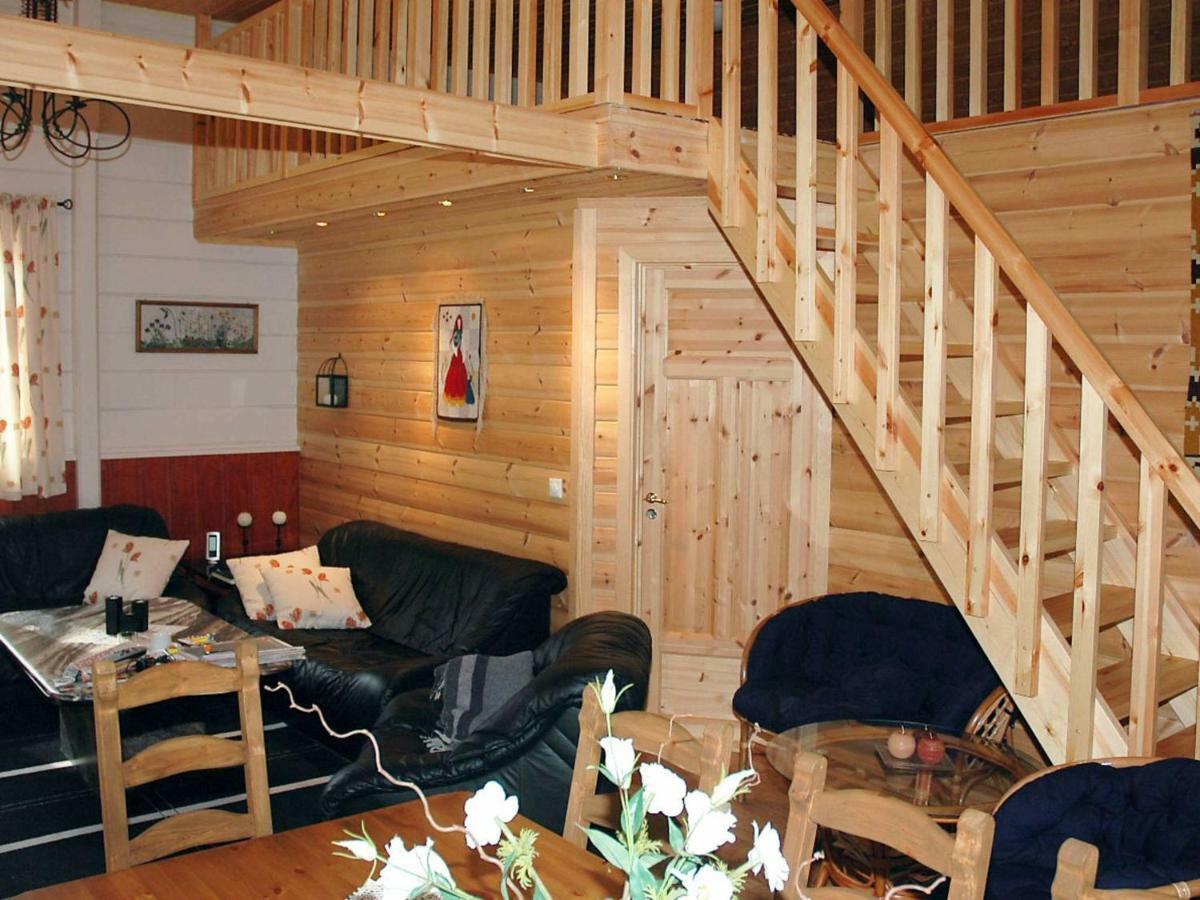 Three-Bedroom Holiday Home In Isfjorden Torvik Экстерьер фото